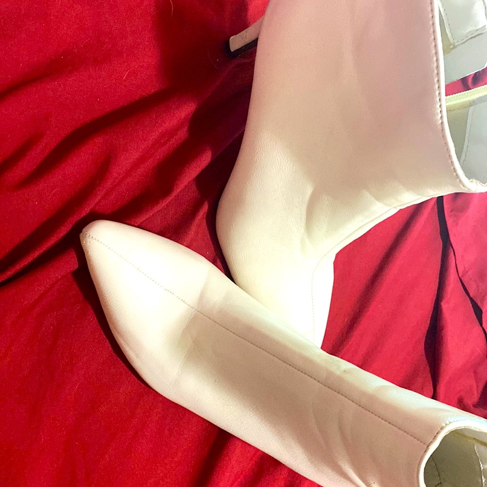 White small boot heels